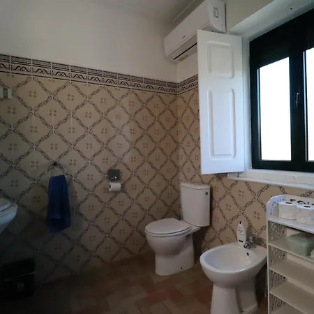 Private Luxurious Glamping With Solar Heated Swimming Pool Tv And Wi-fi Tábua